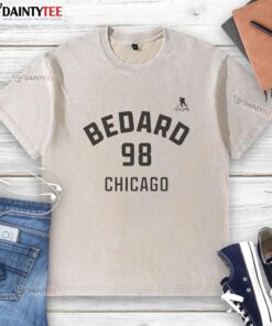 Connor Bedard Chicago Blackhawks Ice Hockey Name and Number 98 washed t-shirt, featuring a stylish design.