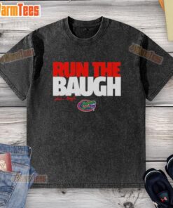 Alt Text: Jaden Baugh runs in a Nice Florida Gators football t-shirt, showcasing his signature style during a game.