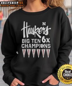 Alt Text: 2025 Nice Nebraska Cornhuskers Volleyball Big Ten 6x Champions sweatshirt in red, showcasing team pride and victory.