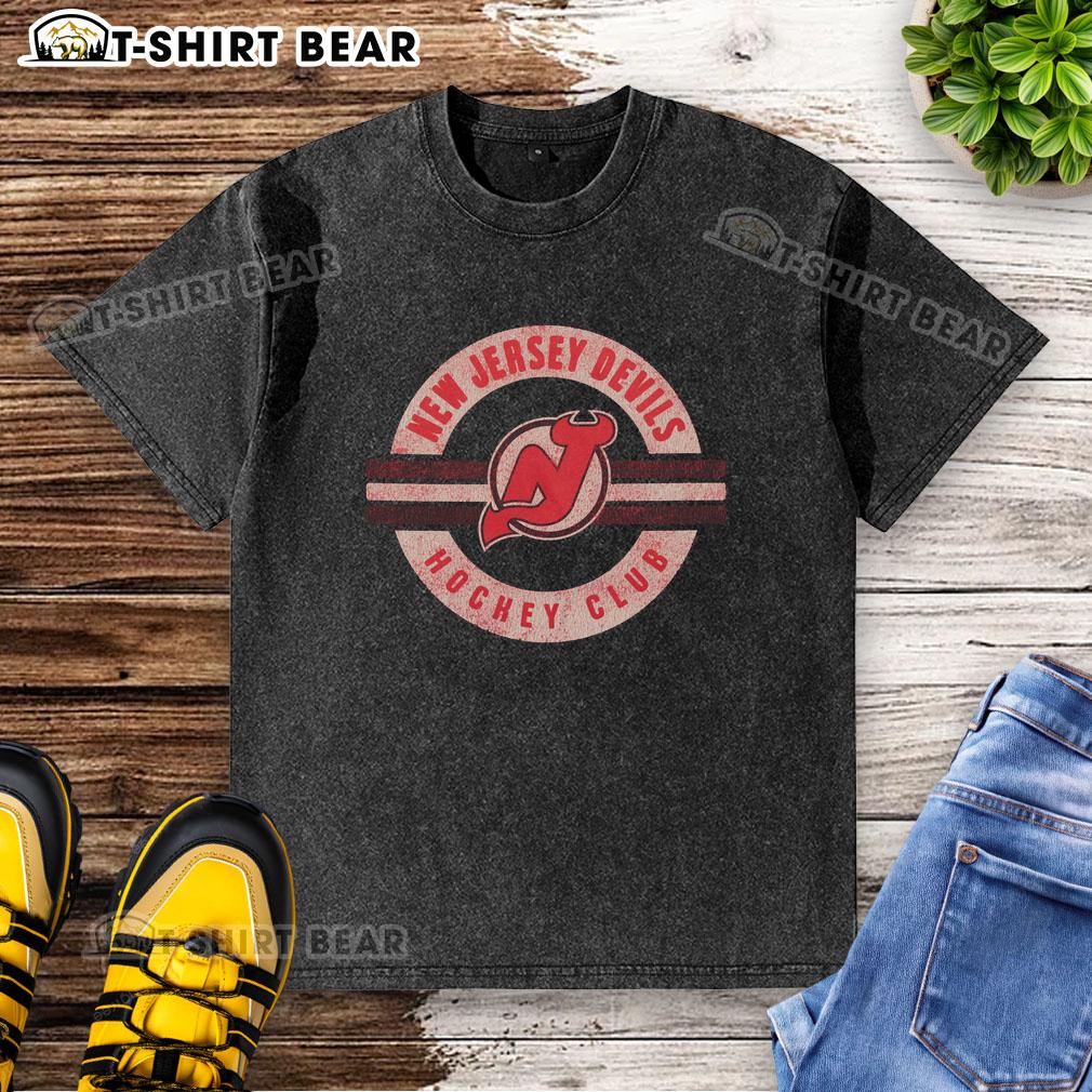 Nice New Jersey Devils Surround Washed T Shirt Nice New Jersey Devils Surround Washed T-Shirt featuring vibrant team graphics for fans and casual wear.