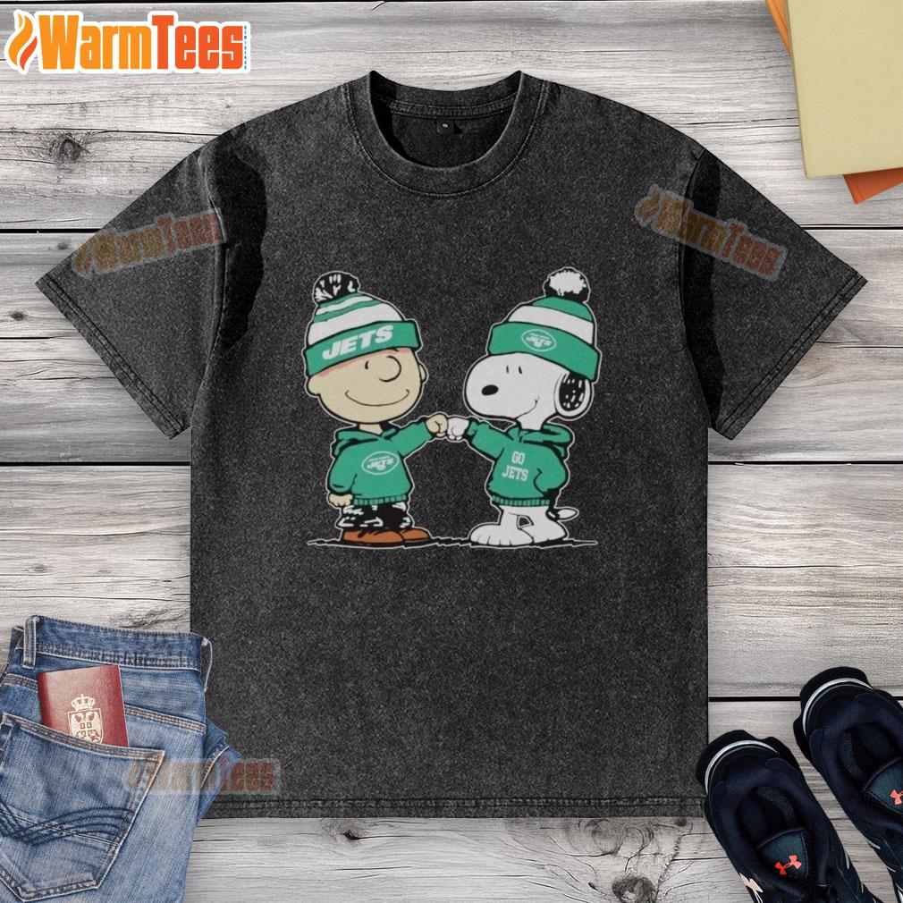 nice-new-york-jets-snoopy-and-charlie-brown-best-friends-washed-t-shirt Nice New York Jets Snoopy and Charlie Brown best friends washed t-shirt featuring iconic characters in team colors.