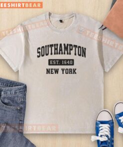 Nice Southampton New York Est. 1940 washed t-shirt in casual style, perfect for summer outings and relaxed fashion.