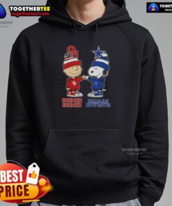 Official Charlie Brown Fist Bump with Snoopy Bommer Sooner X Dallas Cowboys Hoodie, perfect for fans and cozy wear.