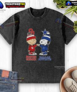 Official Charlie Brown fist bump with Snoopy on a Bommer Sooner X Dallas Cowboys washed t-shirt design.