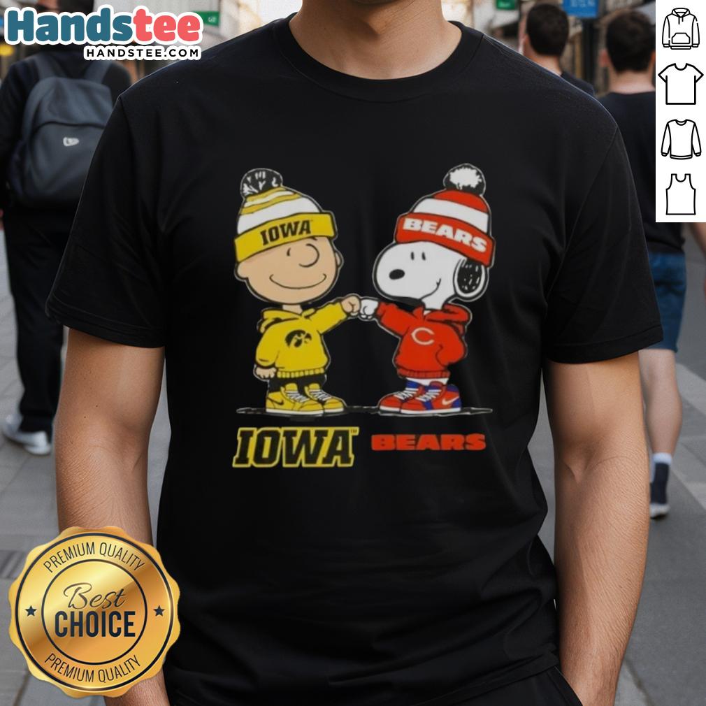 official-charlie-brown-fist-bump-snoopy-iowa-hawks-x-chicago-bears-t-shirt-1 Official Charlie Brown Fist Bump Snoopy T-Shirt featuring Iowa Hawks and Chicago Bears graphics. Perfect for fans!
