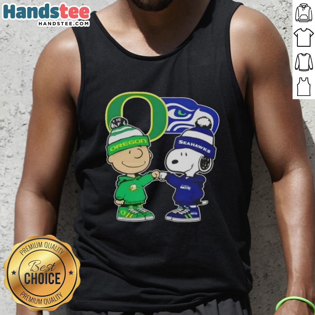 official-charlie-brown-fist-bump-snoopy-oregon-ducks-x-seattle-seahawks-tank-top Official Charlie Brown fist bump with Snoopy on Oregon Ducks x Seattle Seahawks tank top design.