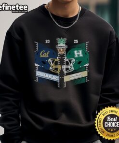 Official Hawaii Rainbow Warriors vs California Golden Bears 2025 Hawaii Bowl Heat to Heat helmet sweatshirt design.