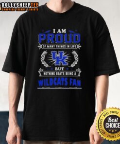 Kentucky Wildcats fan wearing 'I Am Proud Of Many Things' T-shirt, showcasing team spirit and pride in Kentucky basketball.