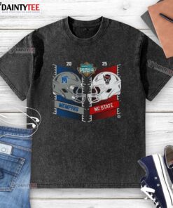 Official Memphis Tigers vs North Carolina State Wolfpack 2025 Gasparilla Bowl dueling helmet washed t-shirt design.