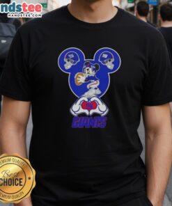 Official Mickey Hands Heart Love New York Giants Football T-Shirt featuring iconic Mickey Mouse design and team spirit.