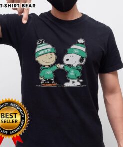 Alt Text: Official New York Jets Snoopy and Charlie Brown best friends T-shirt featuring vibrant graphics and team colors.
