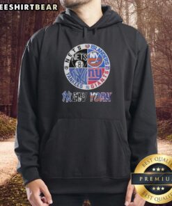Alt Text: Official New York Yankees, Brooklyn Nets, Islanders, and Giants mashup logo hoodie showcasing team pride.