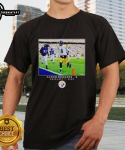 Original Aaron Rodgers Pittsburgh Steelers Football NFL 2025 Photo T-Shirt featuring a striking graphic design.