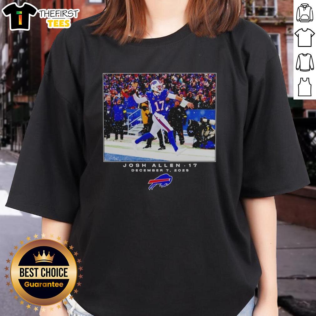 original-josh-allen-buffalo-bills-football-nfl-2025-photo-ladies-tee Original Josh Allen Buffalo Bills NFL 2025 photo on a ladies tee, showcasing team spirit and style.