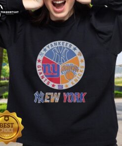 Original New York Knicks Yankees Giants mashup logo sweatshirt featuring vibrant team colors and unique design.