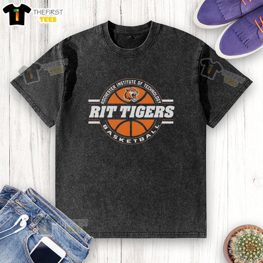 original-rit-tigers-basketball-ringspun-rochester-institute-of-technology-washed-t-shirt Alt Text: Original Rit Tigers Basketball Ringspun T-Shirt from Rochester Institute of Technology in washed style.