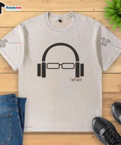 Original Scott Van Pelt logo washed t-shirt featuring a vintage design in a relaxed fit, perfect for sports fans.