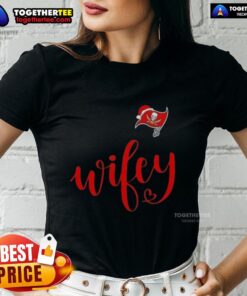 Original Wifey Tampa Bay Buccaneers Santa Hat Merry Christmas Ladies Tee in festive red, perfect for holiday cheer.