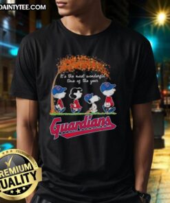 Premium Cleveland Guardians X Peanuts Snoopy and Friends autumn T-shirt featuring festive design for the holiday season.