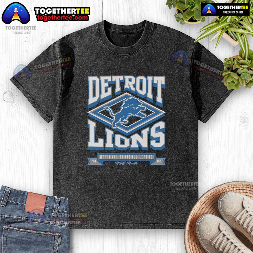 Premium Detroit Lions Heater Washed T Shirt Premium Detroit Lions Heater Washed T-Shirt featuring a vintage design, perfect for fans and casual wear.