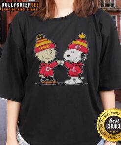 Premium Kansas City Chiefs Snoopy and Charlie Brown Best Friends Ladies Tee showcasing vibrant team spirit and friendship.