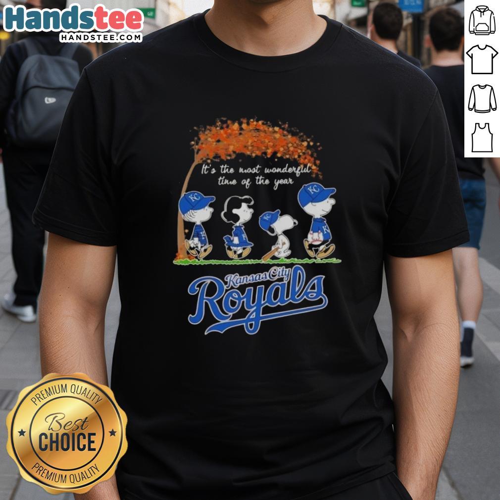 premium-kansas-city-royals-x-peanuts-snoopy-and-friends-autumn-its-the-most-wonderful-time-of-the-year-t-shirt-1 Premium Kansas City Royals X Peanuts Snoopy T-Shirt for Autumn, celebrating 'It's The Most Wonderful Time Of The Year.'