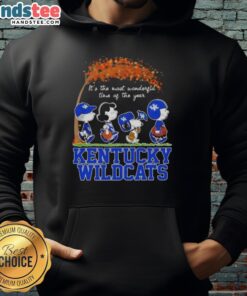 Alt Text: Premium Kentucky Wildcats X Peanuts Snoopy hoodie featuring autumn designs, perfect for the most wonderful time of the year.