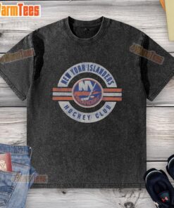 Premium New York Islanders Surround Washed T-Shirt in navy blue, featuring team logo and a stylish, relaxed fit.