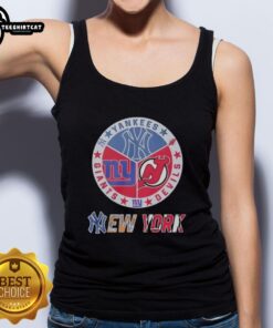 Premium New York Yankees, Giants, and Devils mashup logo tank top showcasing a unique sports design for fans.