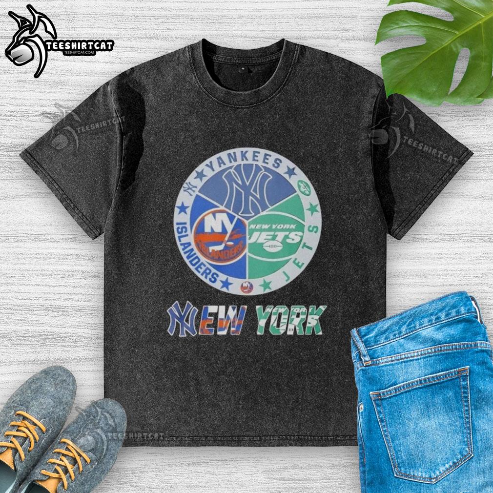 premium-new-york-yankees-new-york-islanders-new-york-jets-and-new-york-knicks-mashup-logo-washed-t-shirt Premium New York Yankees, Islanders, Jets, and Knicks mashup logo on a washed t-shirt, perfect for sports fans.