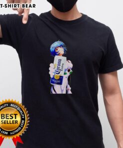 Premium Rei Corona T-Shirt featuring a stylish design, perfect for casual wear and outdoor adventures.