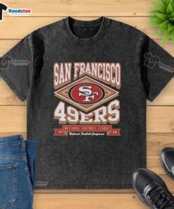 Alt Text: Premium San Francisco 49ers heater washed t-shirt featuring the team's logo and a stylish, comfortable design.