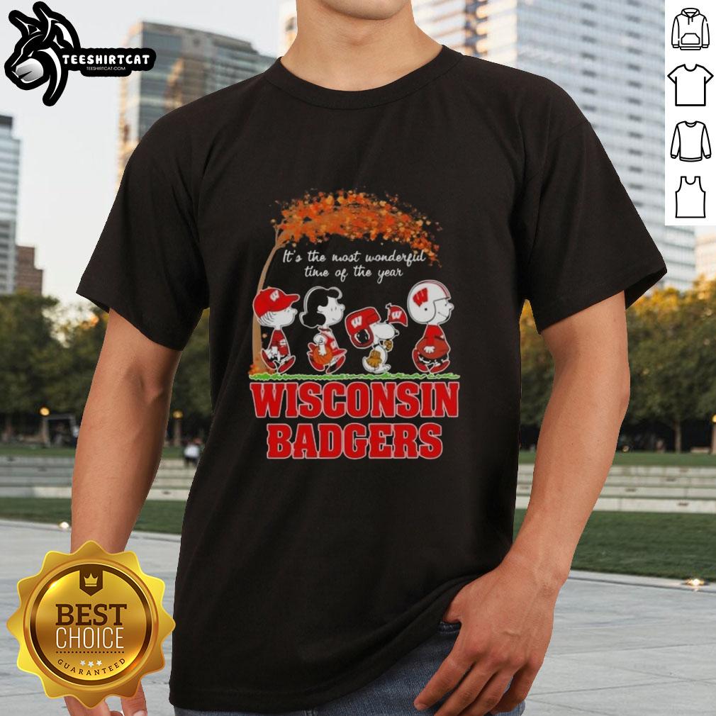 premium-wisconsin-badgers-x-peanuts-snoopy-and-friends-autumn-its-the-most-wonderful-time-t-shirt-1 Premium Wisconsin Badgers X Peanuts Snoopy And Friends Autumn T-Shirt for a festive fall season celebration.