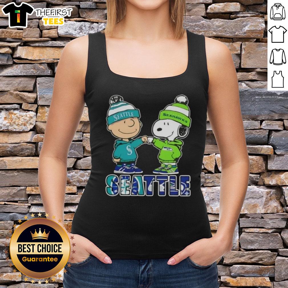 pretty-charlie-brown-fist-bump-snoopy-seattle-city-sports-mariners-x-seahawks-tank-top Pretty Charlie Brown fist bump with Snoopy in Seattle sports tank top for Mariners and Seahawks fans.