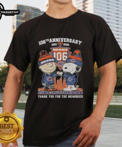 Alt Text: Pretty Chicago Bears outfit featuring Snoopy and Charlie Brown 106th Anniversary 1920-2026 T-shirt design.