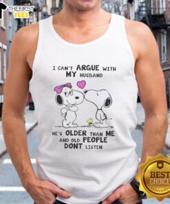 Pretty Peanuts Snoopy tank top with 'I Can't Argue With My Husband' quote, perfect for fans of vintage cartoons.