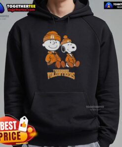 Alt Text: Pretty Tennessee Volunteers hoodie featuring Snoopy and Charlie Brown, perfect for fans and cozy wear.