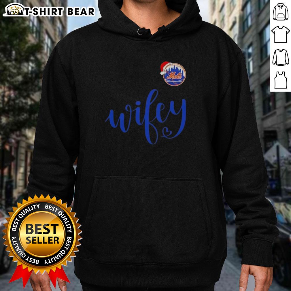 Pretty Wifey New York Mets Santa Hat Merry Christmas Hoodie Pretty Wifey New York Mets Santa Hat Merry Christmas Hoodie featuring festive design and team logo for holiday cheer.
