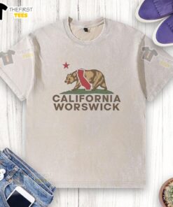 Vintage washed t-shirt featuring California bear graphic and 'California Republic' wordplay design.