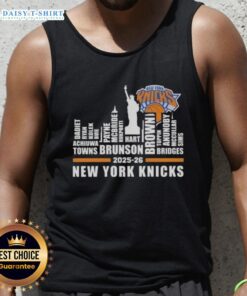 Alt Text: New York Knicks basketball tank top featuring city skyline design for the 2025-26 season, stylish and sporty.