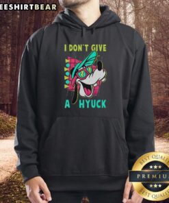 Alt Text: Retro 90s hoodie featuring Top Goofy I Don't Give A Hyuck design, perfect for casual wear and vintage fans.
