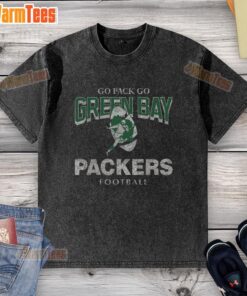 Top Green Bay Packers historic head-on washed t-shirt featuring team logo and vibrant colors for fans.
