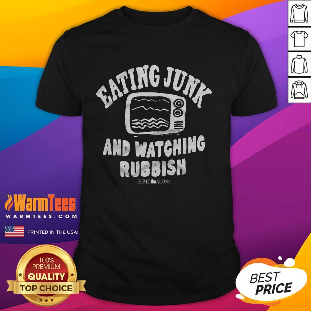 top-home-alone-eating-junk-and-watching-rubbish-t-shirt-1 Alt Text: Top Home Alone Eating Junk And Watching Rubbish T-Shirt featuring a fun graphic design for movie lovers.