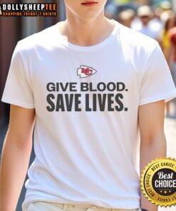 Top Kansas City Chiefs Give Blood Save Lives T-Shirt featuring bold graphics and team colors for charity support.