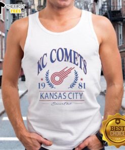 Vintage 1981 KC Comets tank top featuring the Kansas City Soccer Club logo, perfect for sports apparel collectors.
