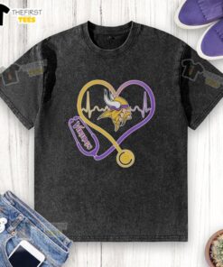 Top Love Minnesota Vikings Stethoscope Headphones Fans Washed T-Shirt showcasing team spirit and style for football fans.