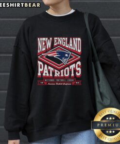 Cozy Top New England Patriots heater sweatshirt in navy blue, perfect for fans to stay warm during game days.