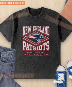 Alt Text: Top New England Patriots heater washed t-shirt in navy blue, perfect for fans to show team spirit.