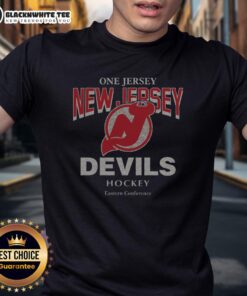 Vintage New Jersey Devils head-on t-shirt design featuring iconic logo, perfect for fans and collectors.