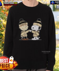 Alt Text: Top New Orleans Saints Snoopy and Charlie Brown Best Friends Sweatshirt featuring playful cartoon design.